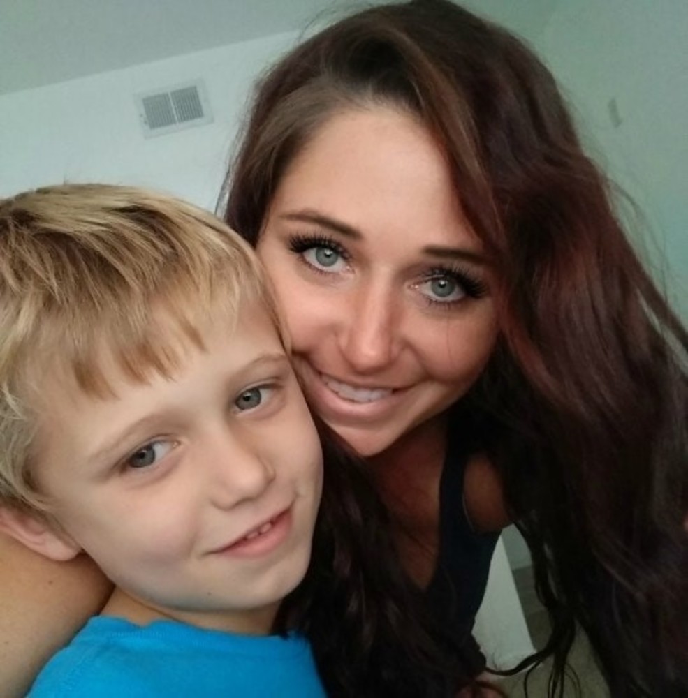 Meet your Posher, Stacy